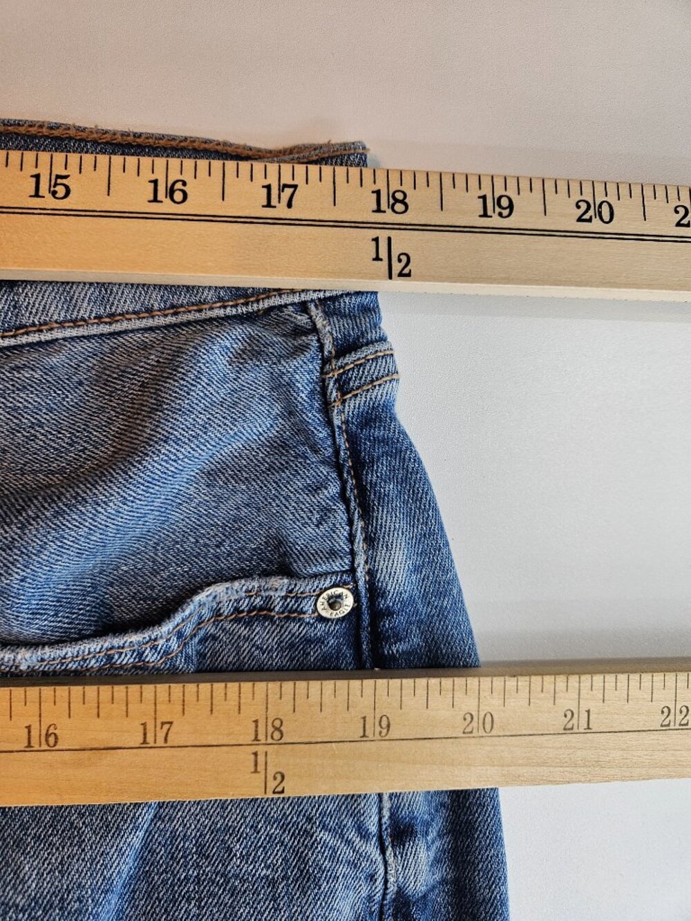 American Eagle Low Rise Baggy Straight Jean Medium Wash Women's Size 14 Long NEW - Picture 9 of 12
